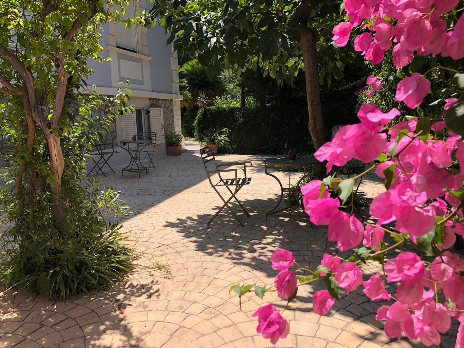 Garden Corfu (city)